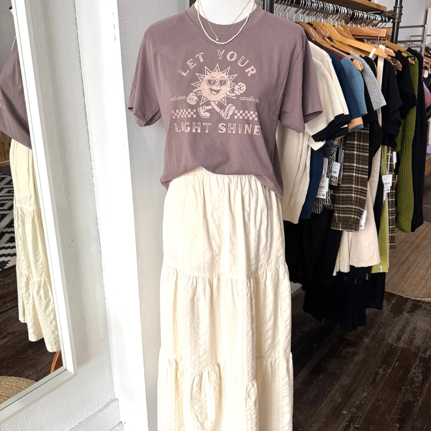 Oak Lane Sun Man Tee