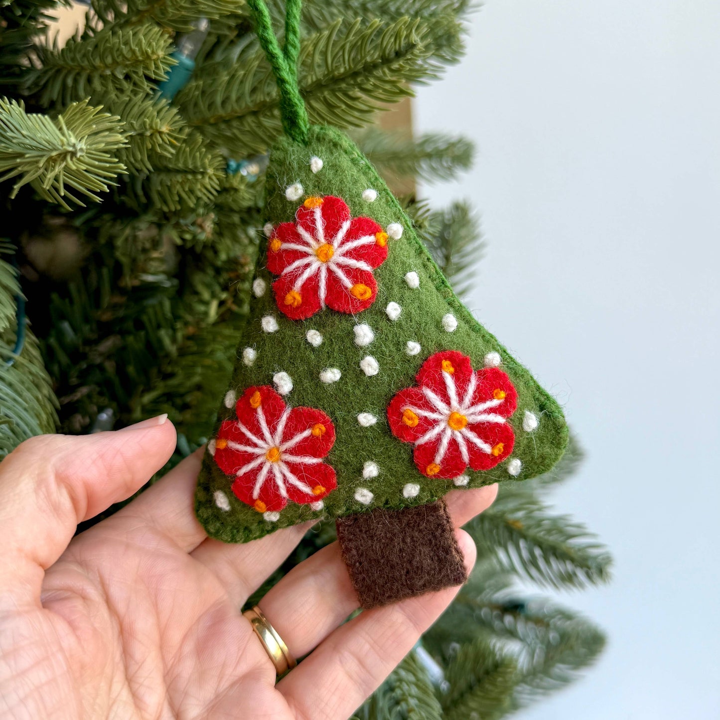 Green Tree Embroidered Wool Christmas Ornament